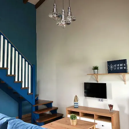 Playas De Luarca Apartment *